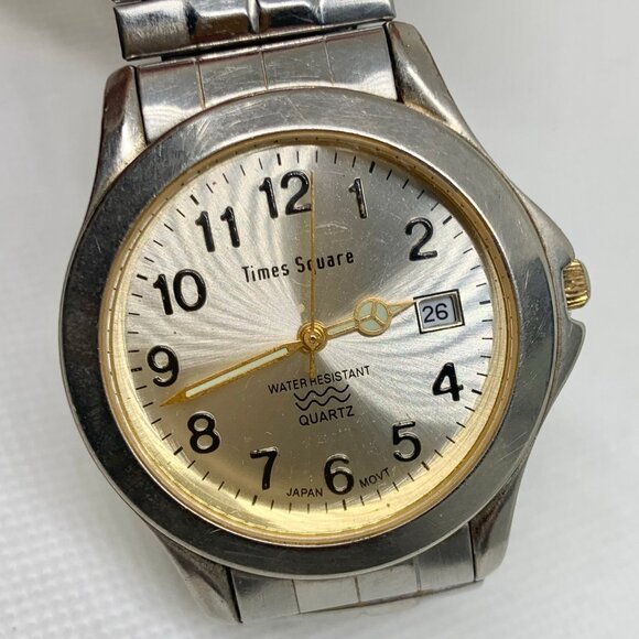 Times Square men vintage date watch silver tone 36mm round quartz 7” running - Picture 2 of 6